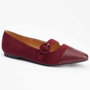 Cato cap toe Mary Jane flats size 8